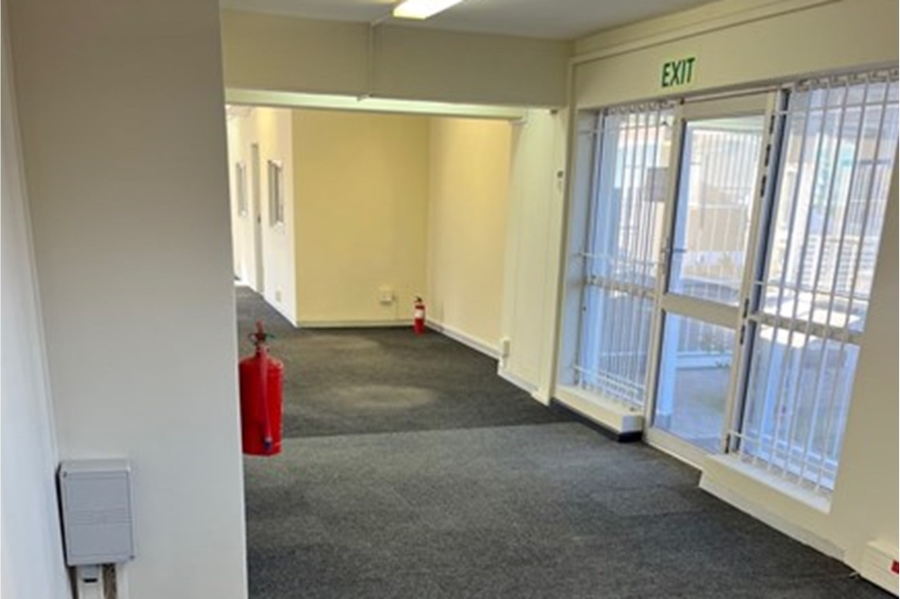 To Let commercial Property for Rent in Newton Park Eastern Cape